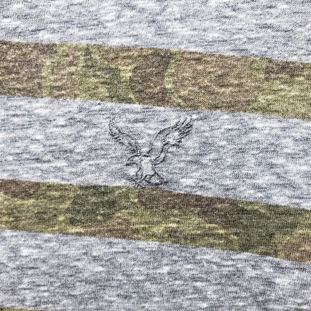 American Eagle Mens V-Neck Tee Gray Olive Green Heathered Stripe Normcore Grunge